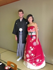 furisode-kimono-wedding-dress-japan-28-585a392bb4956__605