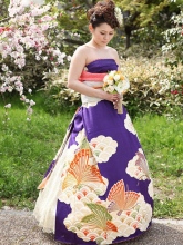 furisode-kimono-wedding-dress-japan-8-585a38eaa2447__605