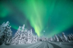 northern-lights-photography-finland-9-584e5cf999c84__880