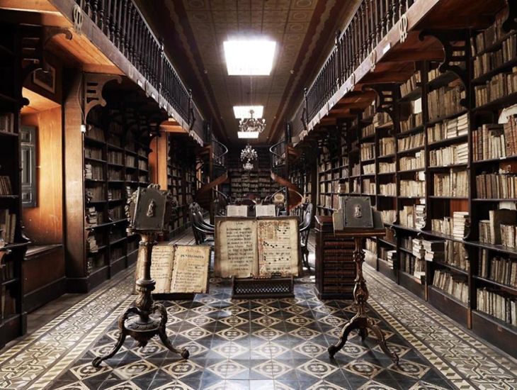 Photographer-goes-around-the-world-in-search-of-the-best-libraries-and-here-is-the-result-5bab467d40f43__880